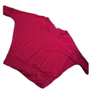 ZENANA Outfitters red 3/4 sleeve shirt